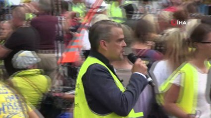 - Almanya'da Covid-19 önlemleri protesto edildi