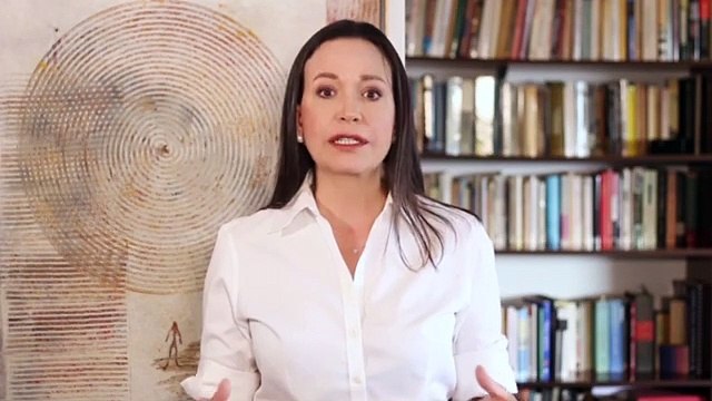 Maria Corina Machado rechaza la propuesta de Juan Guaidó de hacer una nueva consulta