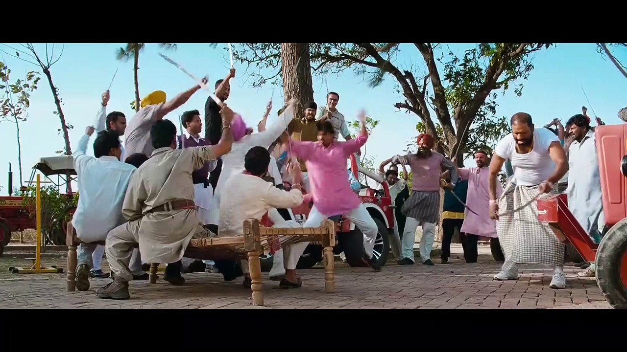 SARDAR Blockbuster Hindi Movie Ajay Devgan,Sanjay Dutt,Salman Khan,Juhi Chawla part 3