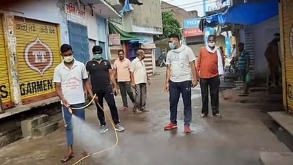 Download Video: कस्बे में नगर पालिका परिषद द्वारा किया जा रहा है सैनिटाइजर का छिड़काव