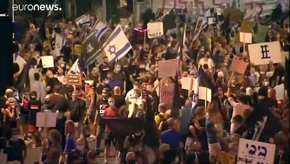 Israel protests roar on as pressure mounts on Netanyahu