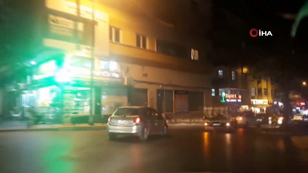 Yasağa rağmen asker uğurlamasında yolu kapatarak drift attılar