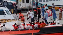 Italian migrant hotspot on the brink of collapse after nearly half thousand migrants disembark