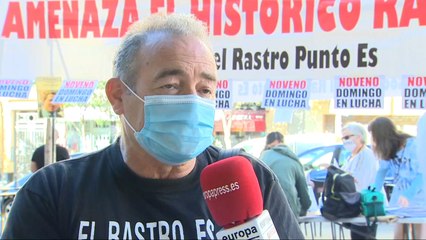 Los comerciantes del Rastro acusan al Ayuntamiento de querer "desmantelar" el mercadillo