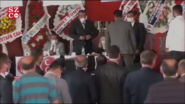 MHP’de olaylı kongre...İlçe başkan adayı isyan ett: Demokrasi nerede?