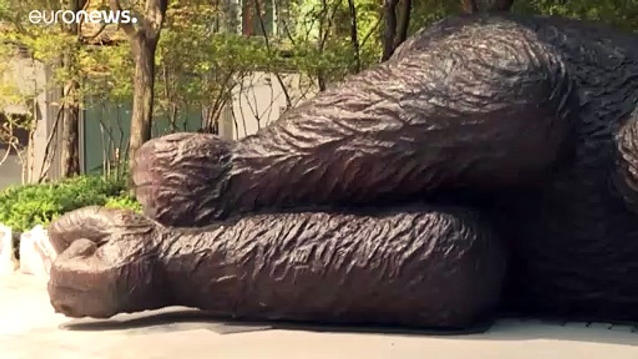 Gar nicht bedrohlich: Riesen-Gorilla in Manhattan