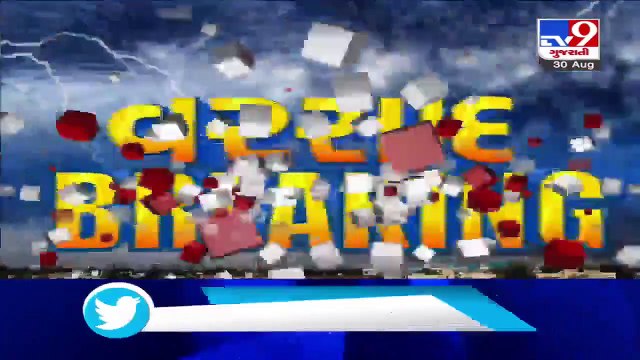 On Cam- 2 youths swept away in flowing waters at Dhandhni village of Rajkot, 1 rescued