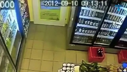 Top 15 Weird Unexpected Moments Caught On Camera #3