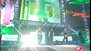 32-WWE RAW 24/04/06 Latino CHV