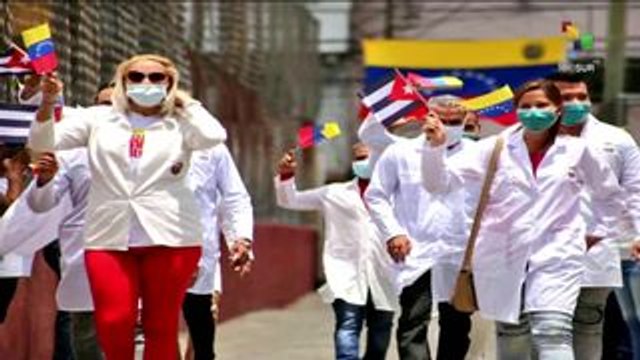 Venezuela: médicos cubanos reforzarán atención sanitaria en Caracas