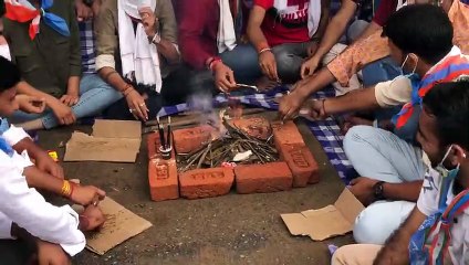 एनएसयूआई ने किया सद्बुद्धि यज्ञ