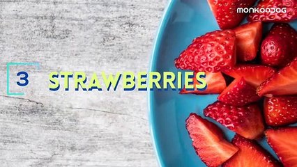 7 Safe Fruits for Dogs 🐶