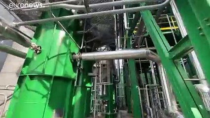 Para deshacerse del excedente de vino, Italia lo convierte en gel desinfectante