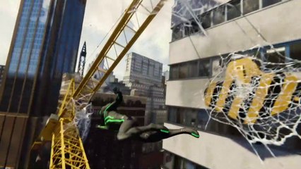 Spider-Man Stealth Big Time Suit - Spider-Man tries to stop a helicopter from destroying the city