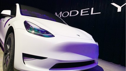 Tesla Autopilot Can Detect Speed Limit Signs