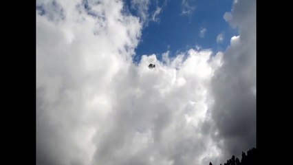 Best UFO Sightings In Broad Daylight of 2011