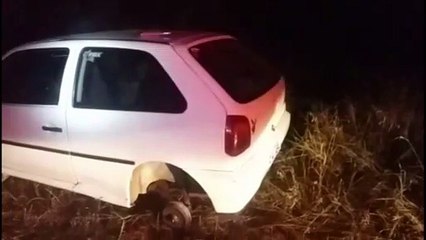 Veículo Gol sem rodas é encontrado pela Força Rural, da Guarda Municipal