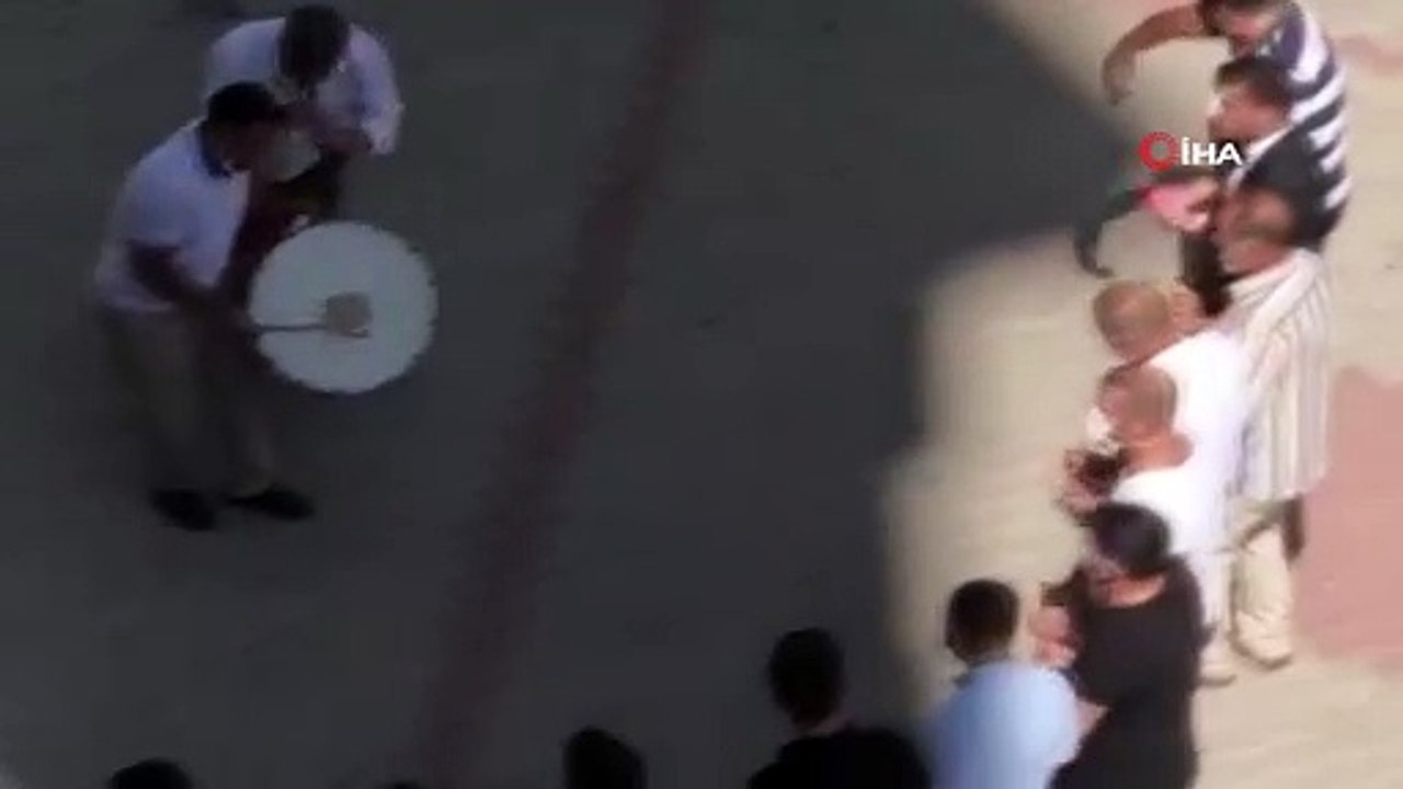 Diyarbakır’da korona virüse rağmen sabah akşam düğün manzarası