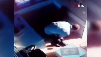 Güvenlik görevlisinin fareyle imtihanı...