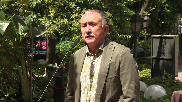 El secretario general de UGT, Pepe Álvarez, tras la conferencia España puede