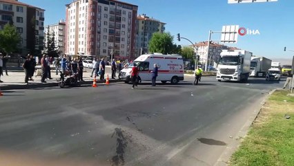 Kamyonla elektrikli bisiklet çarpıştı: 2 yaralı