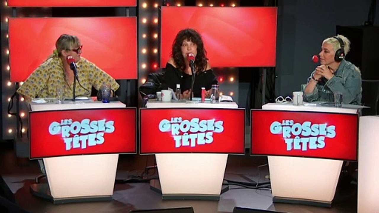 Isabelle Mergault imite Georges Brassens