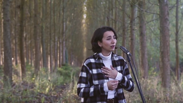 Burcu Yeşilbaş - Yarim İstanbul'u Mesken mi Tuttun