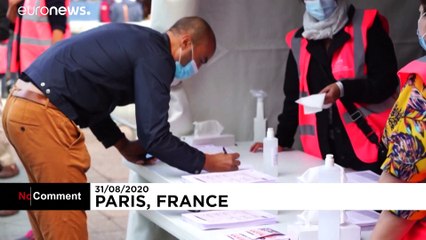 Paris'te ücretsiz ve randevusuz Covid-19 testlerine yoğun talep