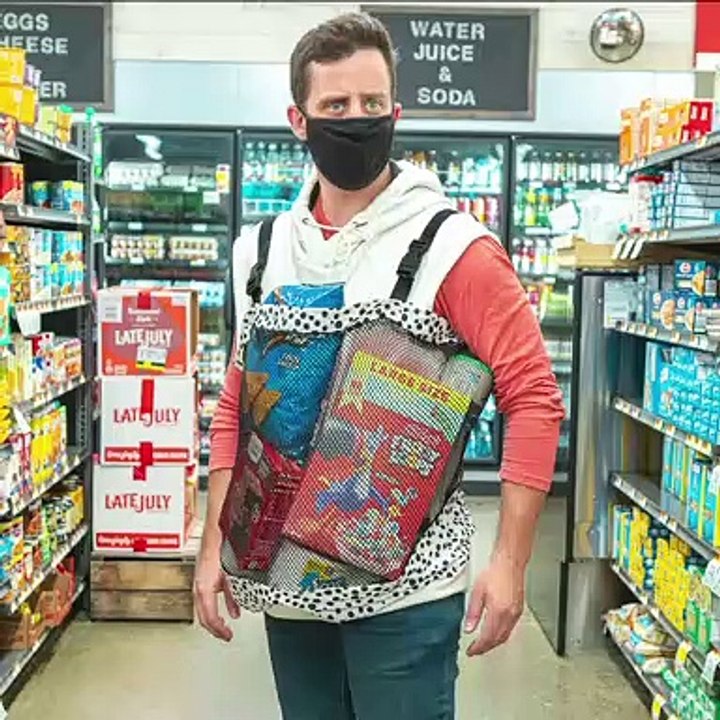 Il a inventé le Sweat Shirt sac de course et ça marche