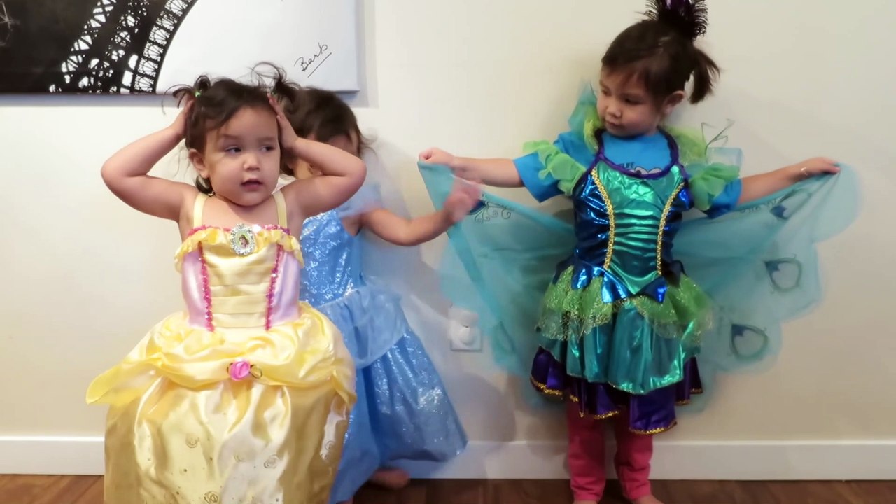 HALLOWEEN TRICK OR TREATING! - 2020 - ItsJudysLife Vlogs