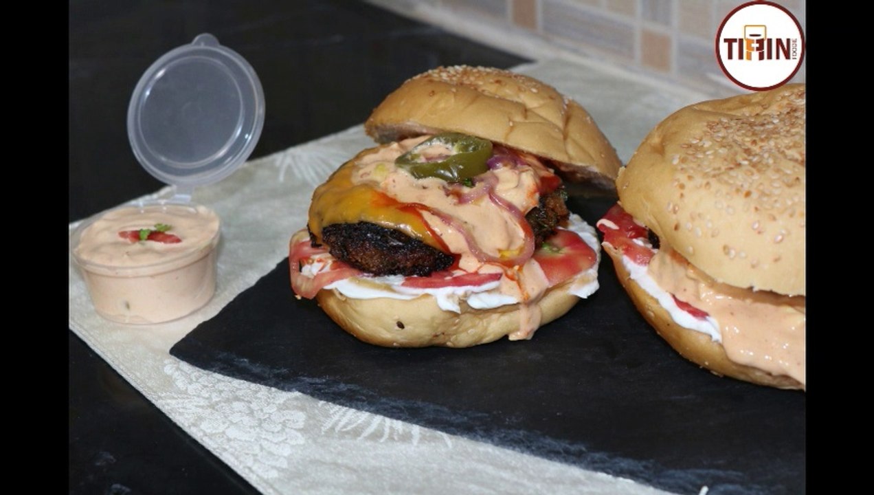 Beef Burger with Caramelize Onion Recipe By Tiffin Foodie