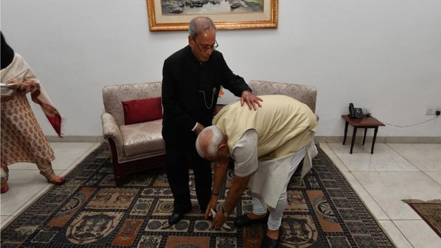 PM Modi pays last respects to Pranab Mukherjee