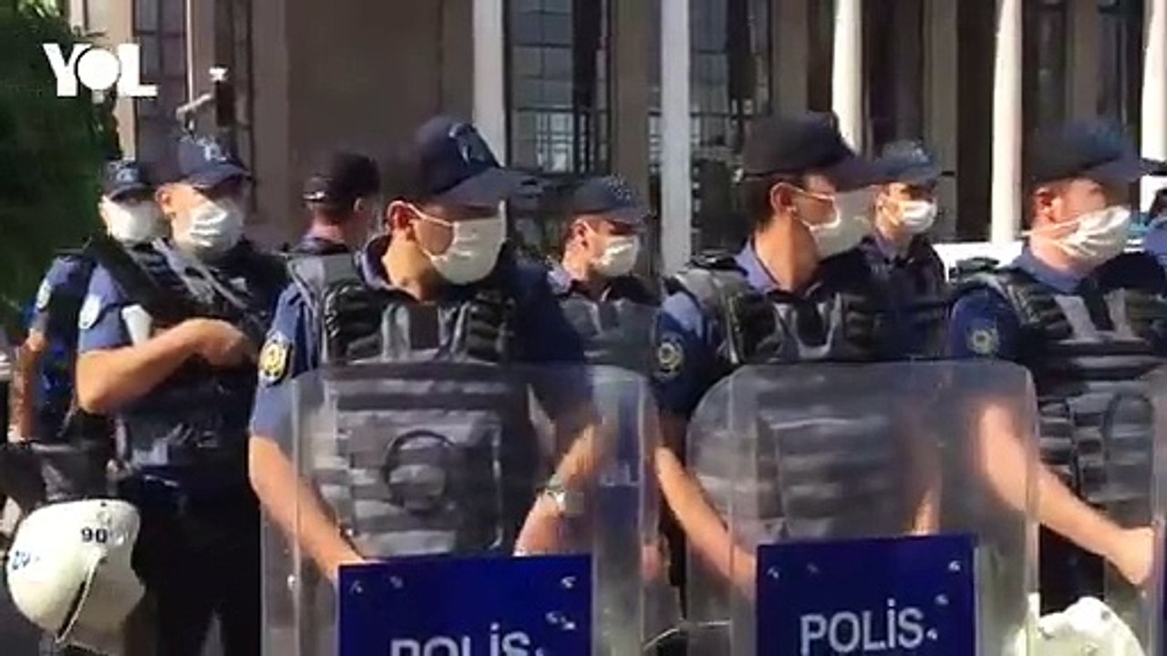 Ankara'da 1 Eylül Dünya Barış Günü eylemine müdahalesi