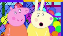 Peppa Pig Official Channel _ Mummies and Daddies' Sack Race at Peppa Pig's Playground