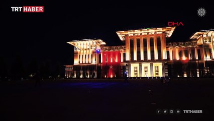 300 İHA ile ışık gösterisi: 1,5 ayda hazırlandı, 37 kişi görev aldı