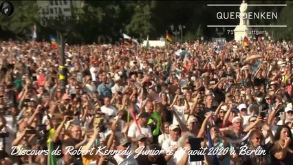 Robert Kennedy Jr. le 29 août 2020 à Berlin «Je suis Berlinois» (voix française)