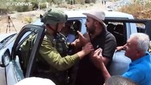 شاهد: الجيش الإسرائيلي يستخدم القوة لتفريق فلسطنيين نددوا بتوسيع مستوطنات في الضفة الغربية المحتلة