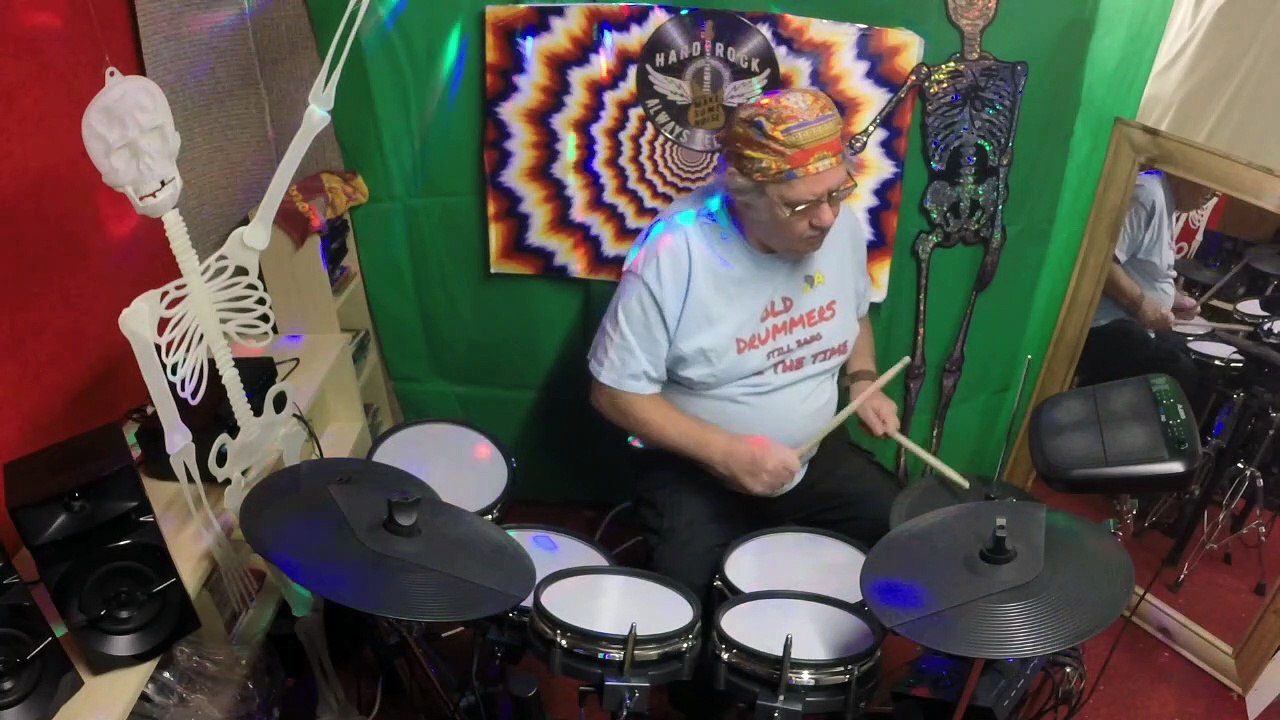 SMOKE ON THE WATER DRUM COVER BY GERRY ATRIC. MILLENNIUM MPS850 ELECTRONIC DRUM KIT