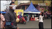 Seorang Pria Marah dan Melawan Petugas Saat Razia Masker di Banjarmasin