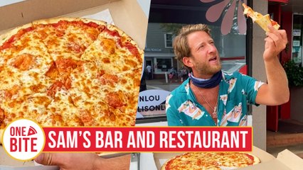 Barstool Pizza Review - Sam's Bar And Restaurant (East Hampton, NY)