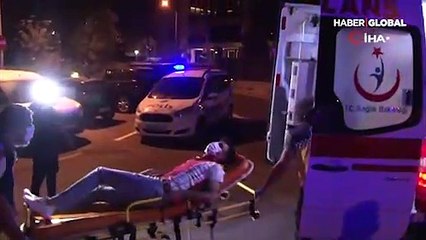 Motosikletli trafik polisiyle bir başka motosiklet sürücüsü çarpıştı: 2 yaralı