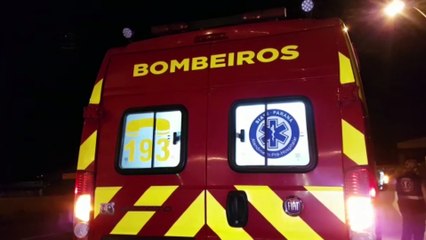 Adolescente em crise é atendida por socorristas no viaduto da Avenida Rocha Pombo