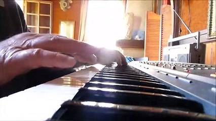 joyfull fingers electric piano improvisation by vladimir mitz