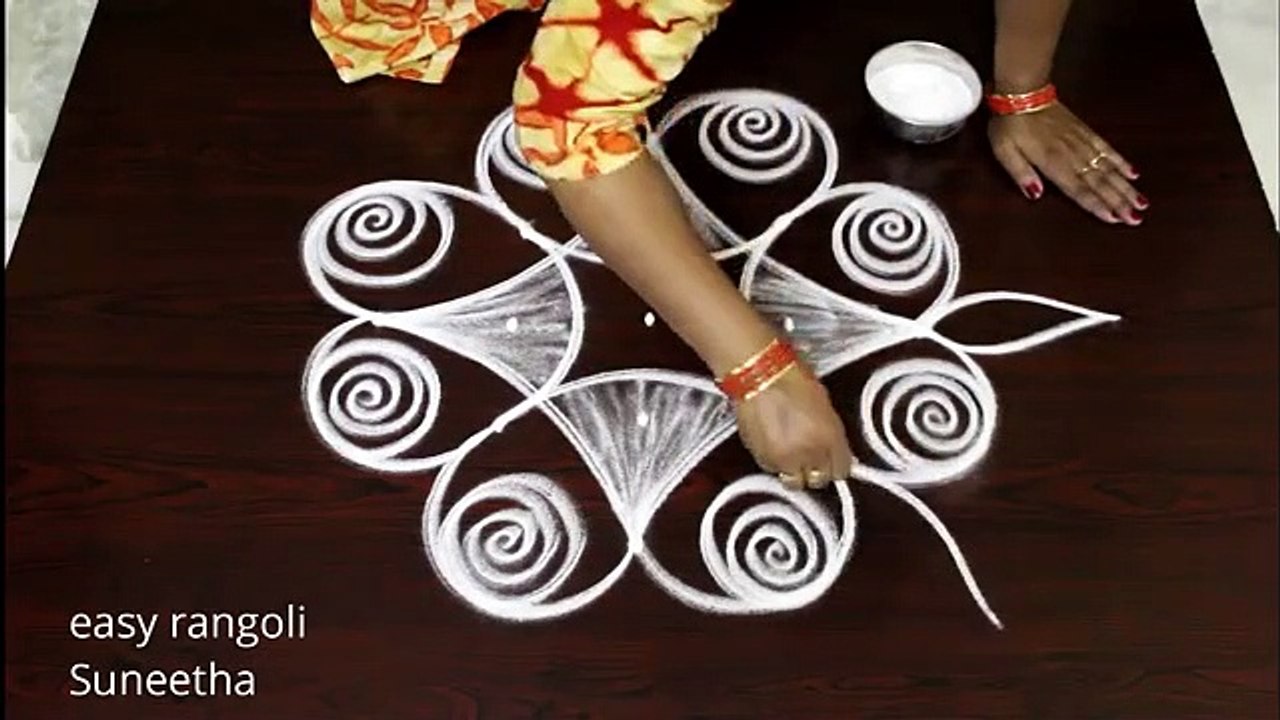 creative rangoil kolam with 5 dots,    Latest muggulu,    Simple flower new patterns
