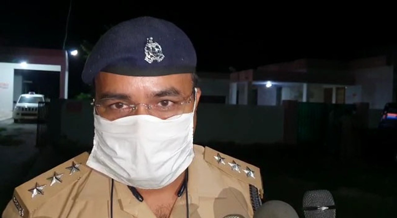 बुलंदशहर: छात्रा ने छेड़छाड़ की घटना से आहत होक...