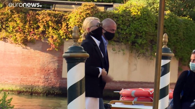 Venezia, mostra del cinema al via in sicurezza: red carpet a distanza e mascherine