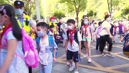 - Çin’de yeniden okula dönen öğrencilerin heyecanı