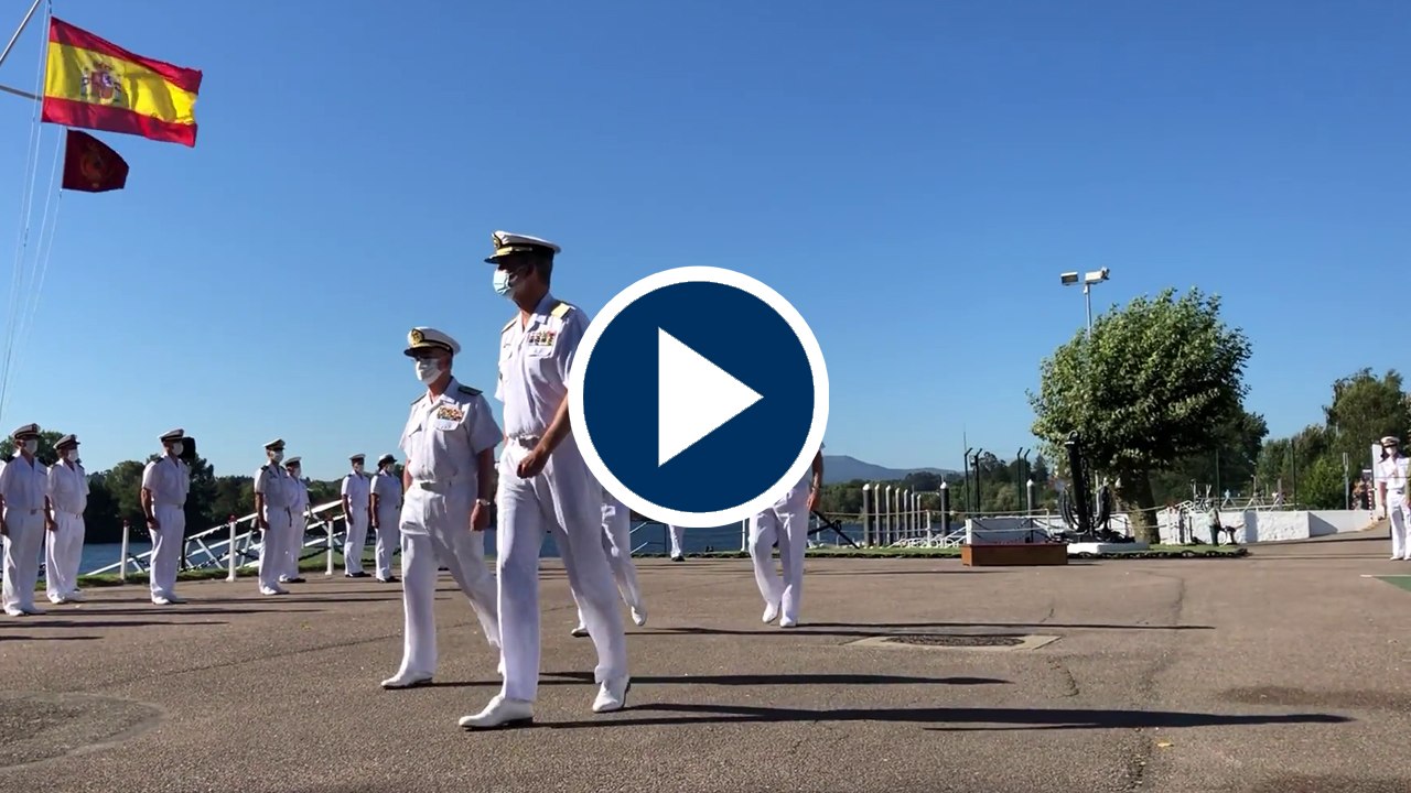 El rey Felipe VI recibido en Tui entre vítores y aplausos