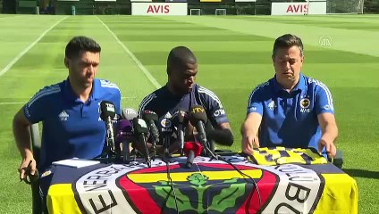 Enner Valencia, "Çok mutluyum, büyük bir kulübe geldim"