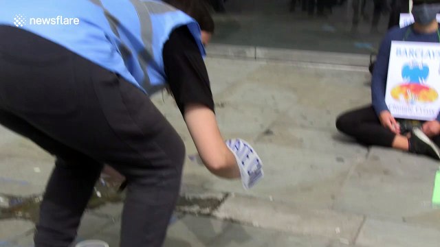 Extinction Rebellion shut down Barclays branch in Piccadilly Circus